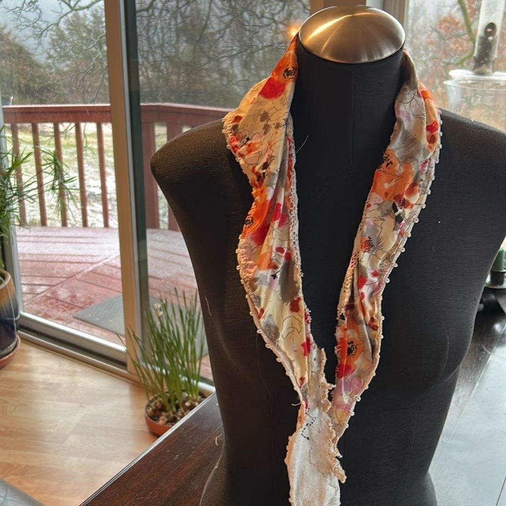 Handcrafted, cotton poly embroidered kerchief neck piece hat head scarf floral - Picture 3 of 12
